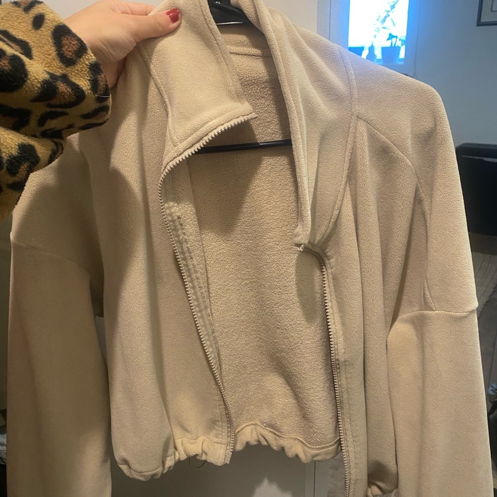 Cropped Jacket - Picture 3 of 3